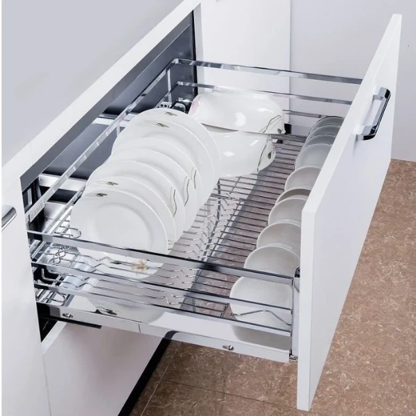 Giá xoong nồi bát đĩa inox hay nhựa: Lựa chọn nào tốt hơn?